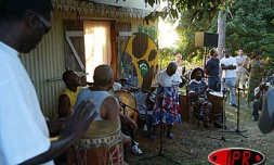 Lors du kabar de Charlésia Alexis