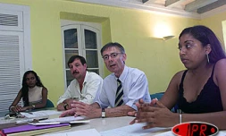 Vendredi 14 novembre 2003
Lors de la conférence de presse de présentation du challenge