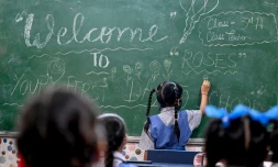 Les chocs climatiques extrêmes ont exposé les filles à "un risque accru de décrochage scolaire" en 2025, a indiqué l'Unicef, déplorant qu'elles "assument des responsabilités supplémentaires" au sein de leur foyer lors des catastrophes naturelles
