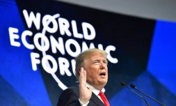 Le président américain Donald Trump s'adresse à l'assistance lors du forum économique mondial à Davos (Suisse), le 26 janvier 2018