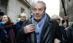 Alain Delon à Paris, le 5 décembre 2013