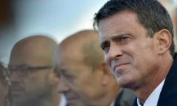 Le Premier ministre Manuel Valls sur l'Ăźle de Groix au large de la Bretagne, le 1er octobre 2016