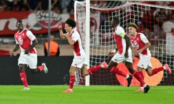 Le Monégasque Maghnes Akliouche (c) ouvre la marque contre le FC Barcelone en Ligue des champions, le 19 septembre 2024 au stade Louis-II  