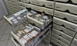 Des médicaments en vente dans une pharmacie, le 27 novembre 2017 à Paris