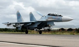 Un bombardier Sukhoï Su-35 sur la base russe de Hmeimim dans la province de Lattaquié le 4 mai 2016