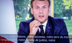 Emmanuel Macron s'adresse à la nation depuis l'Elysée lors d'un discours télévisé, le 14 juin 2020