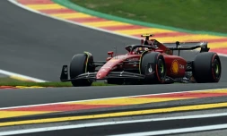 Carlos Sainz au volant de sa Ferrari en qualification pour le GP de Belgique à Spa-Francorchamps, le 27 août 2022 
