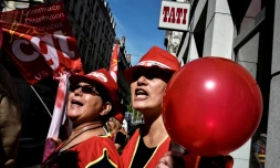 Manifestation d'employés de Tati devant leur magasin de Lyon, le 22 mai 2017