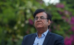 L'avocat Saif-ul-Mulook qui a sauvé la Pakistanaise chrétienne Asia Bibi d'une pendaison pour blasphème, lors d'une interview avec l'AFP, le 9 octobre 2018 à Islamabad, au Pakistan