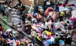 Un marché aux tissus de Dakar (Sénégal) le 11 octobre 2022