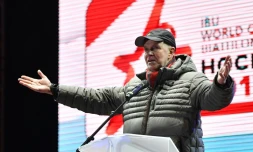 Le président de la Fédération internationale de biathlon, le Norvégien Anders Besseberg,
lors d'une allocution à l'ouverture des Mondiaux de biathlon, le 8 février 2017 à Hochfilzen