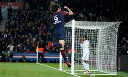 Le buteur du PSG Edinson Cavani s'est offert un joli doublé contre Strasbourg au Parc des Princes, le 17 février 2018 