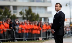 Le président Emmanuel Macron aux Sables d'Olonne à l'occasion d'une cérémonie en mémoire des trois sauveteurs de la SNSM morts en portant secours à un chalutier, le 13 juin 2019 