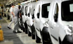 Le rythme de croissance du marché automobile français a baissé en septembre, à 2,5%, a annoncé samedi le Comité des constructeurs français d'automobiles (CCFA)