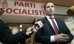 Benoît Hamon au siège du PS le 4 janvier 2017 à Bayonne