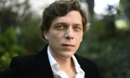 Antoine Leiris, auteur de "Vous n'aurez pas ma haine", sur la mort de sa femme au Bataclan dans les attenats du 13 novembre, à Paris le 6 avril 2016