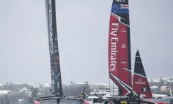 Oracle Team et Team New Zealand, le 3 juin 2017 à Hamilton aux Bermudes