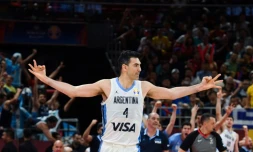 L'Argentin Luis Scola lors du match contre la France en demi-finales du Mondial de basket, le 13 septembre 2019 à Pékin