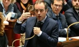 Le Premier ministre Sébastien Lecornu s'exprime lors d'une séance de questions au gouvernement, le 6 janvier 2026 à Paris