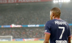 L'attaquant du Paris SG Kylian Mbappé contre Strasbourg, le 14 août 2021 au Parc des Princes