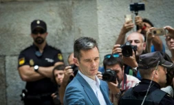 L'ancien joueur de handball et époux de la Princesse Cristina d'Espagne, Inaki Urdangarin, quitte le tribunal de Palma de Majorque aux Baléares, le 13 juin 2018