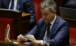 Le ministre de l'Intérieur Gérald Darmanin lors d'un débat sur la loi immigration, le 11 décembre 2023 à l'Assemblée, à Paris