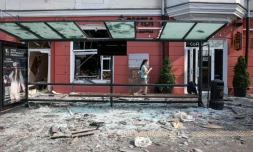 AprÚs une frappe russe au centre-ville de Tcherniguiv en Ukraine, le 19 août 2023