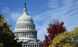 Le dÎme du Capitole de Washington, siÚge du CongrÚs américain, le 5 novembre 2025