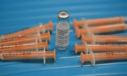 Le comité scientifique supervisant la campagne de vaccination anti-Covid au Royaume-Uni recommande de limiter l'usage du vaccin AstraZeneca aux plus de 30 ans quand c'est possible