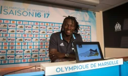L'attaquant de l'OM Bafétimbi Gomis en conférence de presse, le 21 octobre 2016 à Marseille