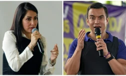 Combinaison d'images montrant la candidate à la présidence de l'Equateur Luisa Gonzalez (g) le 6 octobre 2023, et son adversaire Daniel Noboa lors d'un meeting de campagne à Salinas, en Equateur, le 25 août 2023