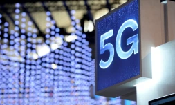 la France, "en retard" dans le déploiement de la 5G au grand dam du gouvernement, lance mardi l'attribution des premières fréquences, qui devrait rapporter plusieurs milliards d'euros à l'Etat