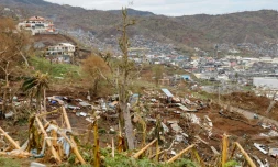 Les dégâts causés aux logements précaires de l'agglomération Kaweni de Mamoudzou, à Mayotte, le 19 décembre 2024