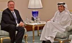 Le secrétaire d'Etat américain Mike Pompeo et le ministre des Affaires étrangères qatari Mohammed bin Abdulrahman al-Thani, à Doha, le 29 février 2020