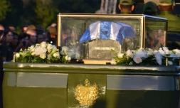 L'urne funéraire contenant les cendres de Fidel Castro quitte La Havane pour un voyage de quatre jours vers Santiago de Cuba, le 30 novembre 2016