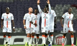 Les joueurs de Lorient célÚbrent la vitoire à Toulouse en Coupe de la Ligue, le 31 octobre