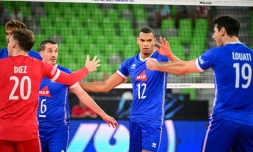 Des joueurs de l'équipe de France de volley durant le match contre le Cameroun à Ljubljana, le 30 août 2022.