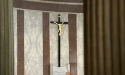 Le pape François conduit la messe du mercredi des Cendres, début du Carême, à l'église Santa Sabina de Rome, 14 février 2018 