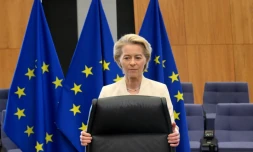 La présidente de la Commission européenne Ursula von der Leyen au siège de l'institution à Bruxelles en Belgique, le 5 mars 2025
