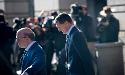 Michael Flynn, ancien conseiller à la sécurité nationale du président américain Donald Trump, quitte la cour fédérale, le 1er décembre 2017 à Washington 