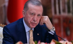 Le président turc Recep Tayyip Erdogan au bureau présidentiel de Dolmabahce à Istanbul, le 8 mars 2024