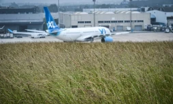 Un appareil de la compagnie française XL Airways le 8 juin 2018 à l'aéroport parisien Roissy-Charles de Gaulle