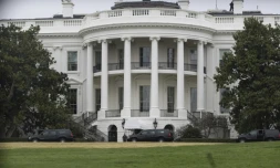 Arrivée de l'escorte du président américain Donald Trump à la Maison Blanche, le 26 mars 2017 