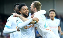 L'attaquant de Marseille Valère Germain (d) buteur lors du déplacement à Guingamp le 11 mai 2018