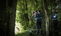 Contrôle de vitesse sur les routes par des gendarmes le 2 juillet 2018 près de Binges dans l'est de la France