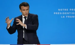 Conférence de presse du président de la République Emmanuel Macron, candidat à sa réélection, à Aubervilliers (Seine-Saint-Denis) le 17 mars 2022