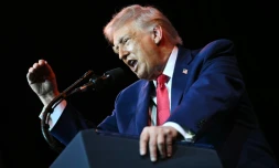 Le président américain Donald Trump s'exprime face à des élus républicains, le 6 janvier 2026 à Washington