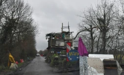 L'une des routes traversant le site de Notre-Dame-des-Landes , le 9 janvier 2018