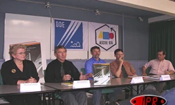 Vendredi 30 janvier 2004

Lors de la présentation de &quot;La Réunion, quatre siècles de défis&quot;