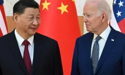 Les présidents chinois Xi Jinping et américain Joe Biden, le 14 novembre 2022 en marge d'un sommet du G20 à Bali, en Indonésie